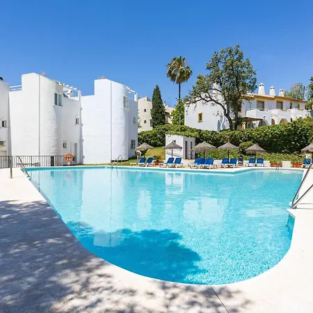 Modern Townhouse With Sea View In Holiday home Marbella